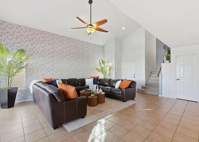Paradise By The Pool- 4b Escape W Pool! Holiday home